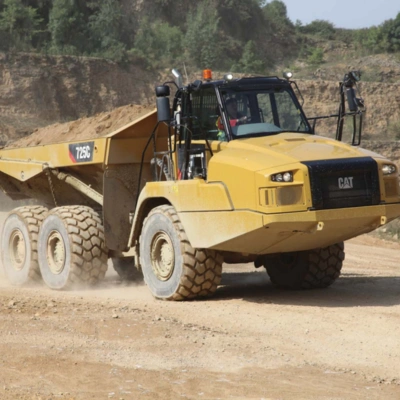 Caterpillar 725C ARTICULATED TRUCK LFB Service And Repair Manual