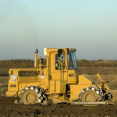 Caterpillar 815B SOIL COMPACTOR 17Z Service And Repair Manual