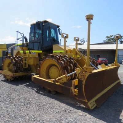 Caterpillar 825G II SOIL COMPACTOR AXB Service And Repair Manual