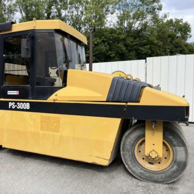 Caterpillar PS-300B PNEUMATIC COMPACTOR 4PN Service And Repair Manual